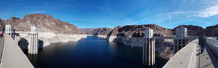 Hoover Dam Bir Yani Nevada Digeri Arizona Olan Dev Baraj Morvaliz