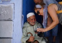 Evim Dediği Dünyayı Mor Valiz’e Sığdırıyor