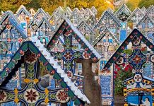 Mezarlığın En Neşeli Hali: Merry Cemetery (Cimitirul Vesel) – Neşeli Mezarlık